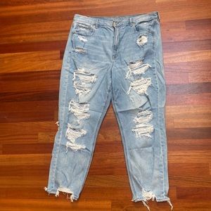 American Eagle ripped jeans size 18